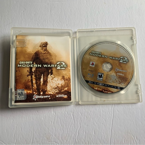 Call of Duty Modern Warfare Sony PlayStation PS3 Video Game - Picture 2 of 3